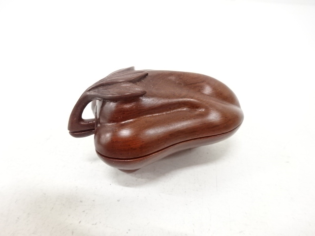 木彫り　果実　香合